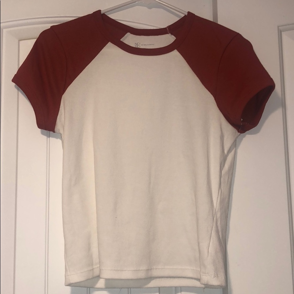 Short sleeve tee